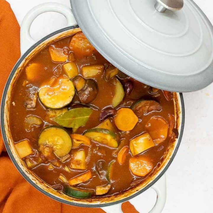 Image for Tasty Vegan & Vegetarian Stew