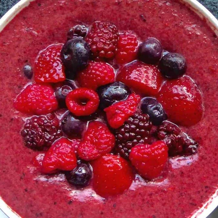 Image for Smoothie Bowl Immune Boosting Chaga Berry