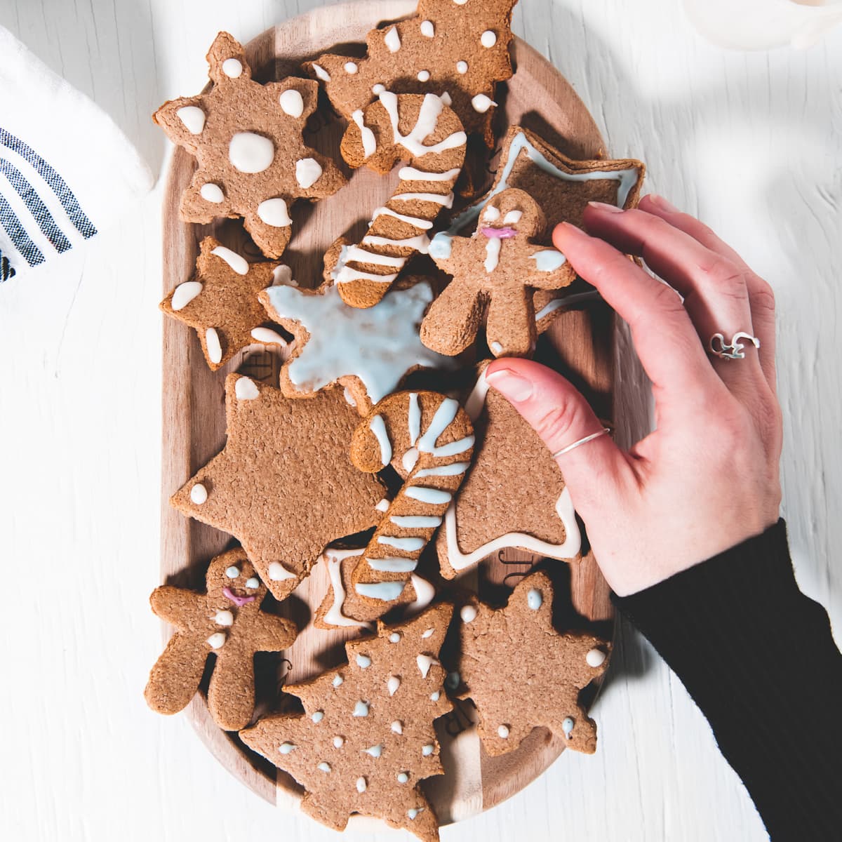 Image for Crunchy Gluten-Free Vegan Gingerbread Cookies